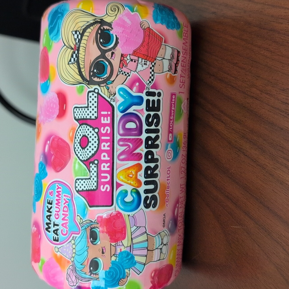 Lol Surprise Candy Shop Playset with Doll - Bon Bon - Picture 2 of 5